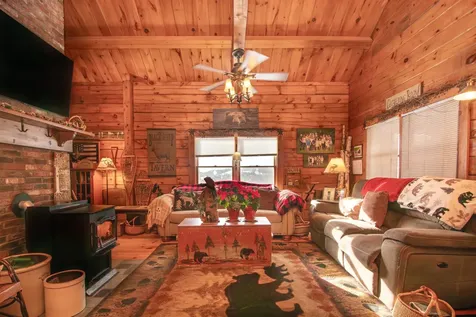2155 Oneida Road Danville VT 05828