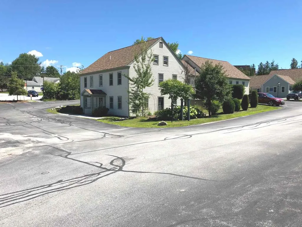 5 Commons Street Rutland City VT 05701-4652