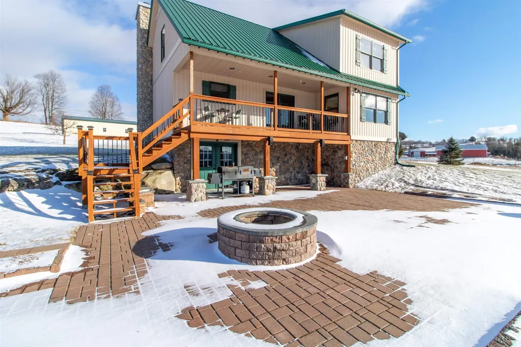 32 Smith Farm Road Barton VT 05822