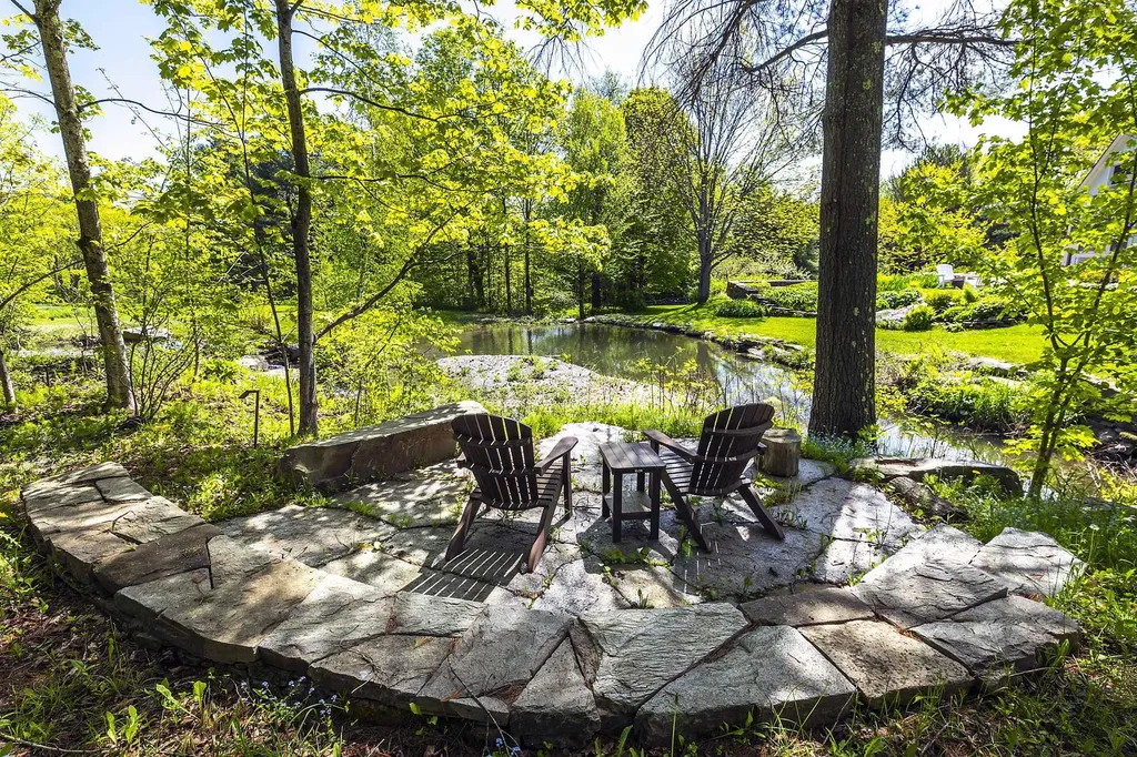 1497 Bowman Road Barnard VT 05031