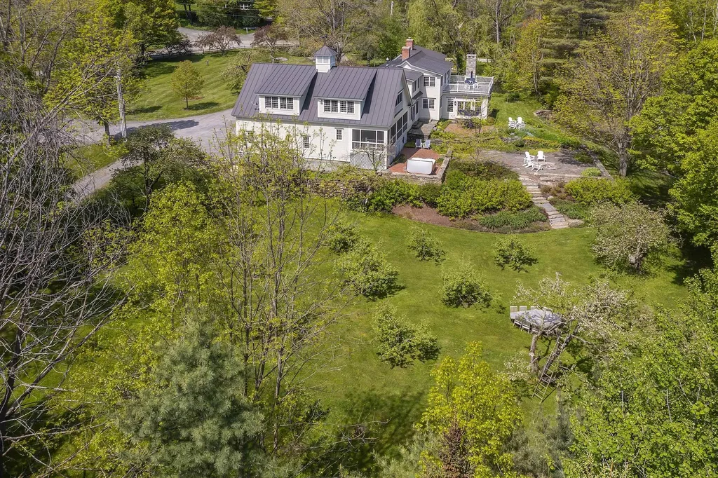 1497 Bowman Road Barnard VT 05031