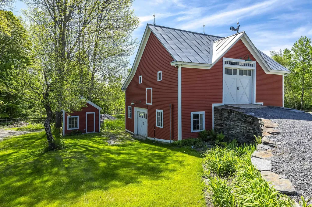 1497 Bowman Road Barnard VT 05031