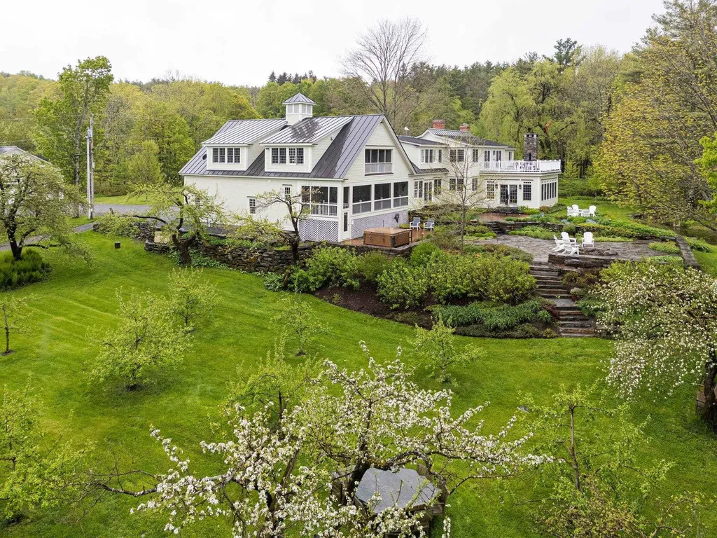 1497 Bowman Road Barnard VT 05031