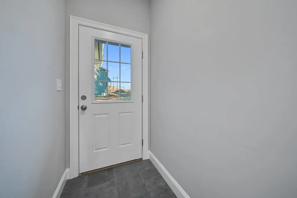 7 Cypress Lane Windham NH 03087