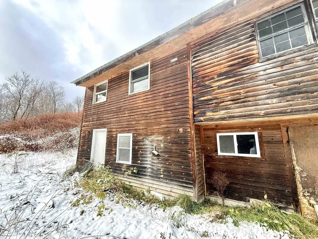 25 Maillet Road Lunenburg VT 05906