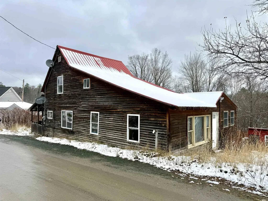 25 Maillet Road Lunenburg VT 05906