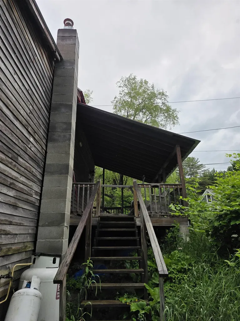 25 Maillet Road Lunenburg VT 05906