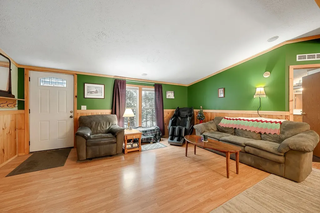 1450 Us Route 2 Waterbury VT 05676