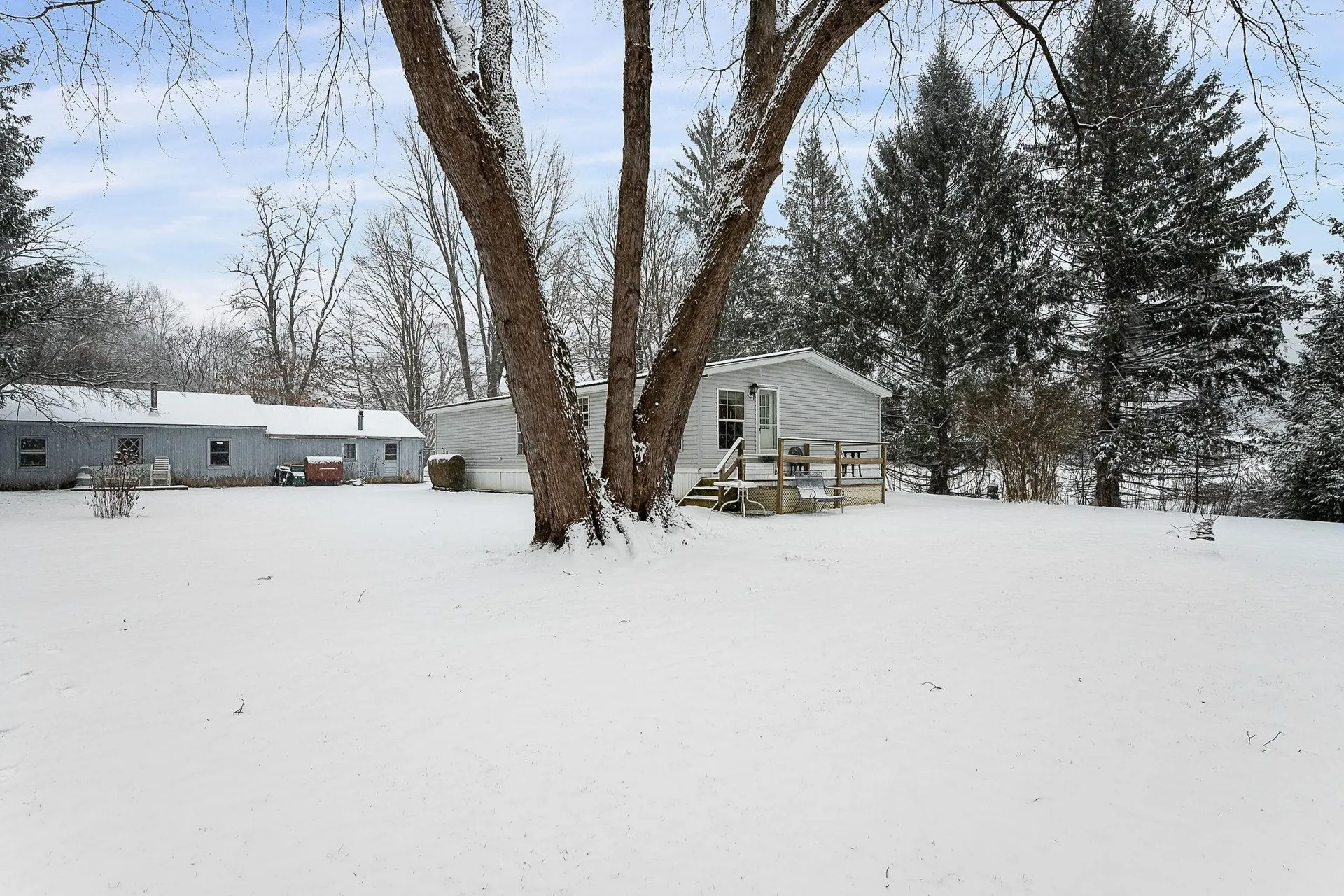 1450 Us Route 2 Waterbury VT 05676