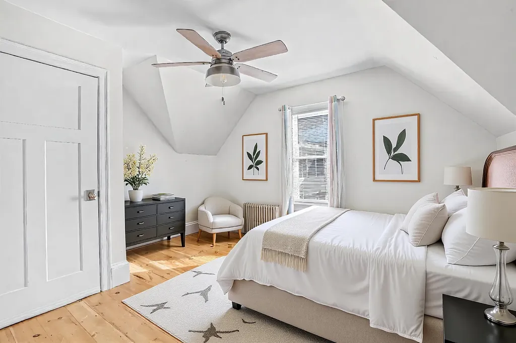 11 Charles Street Nashua NH 03064