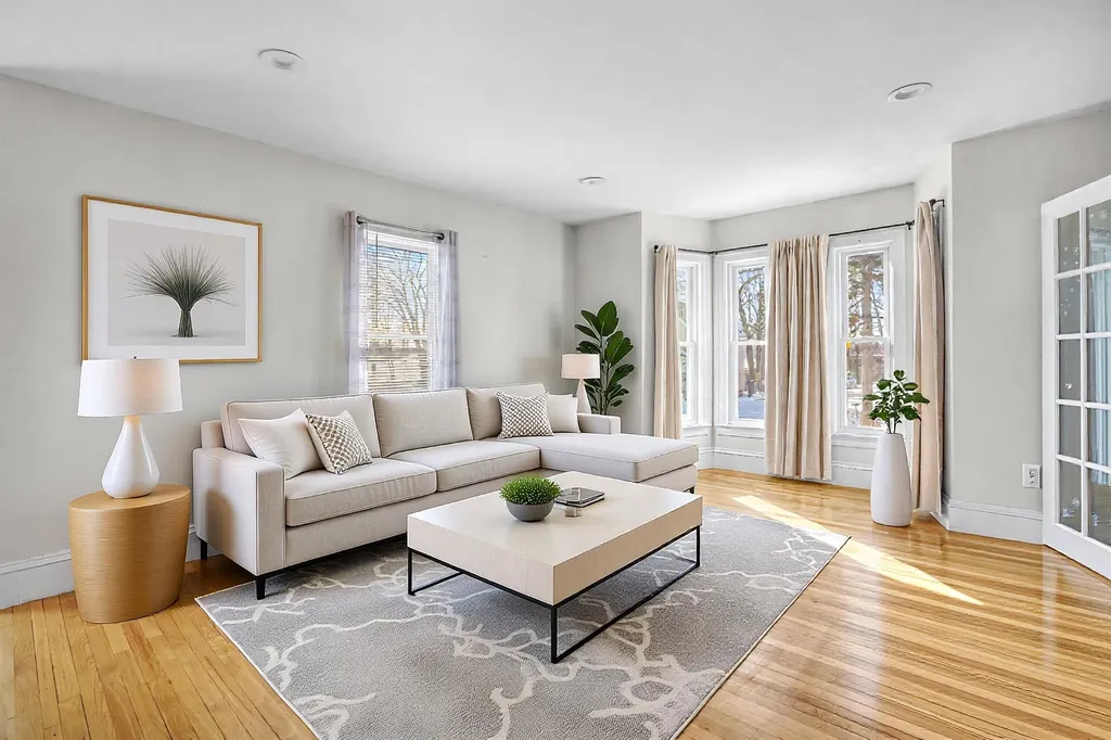 11 Charles Street Nashua NH 03064