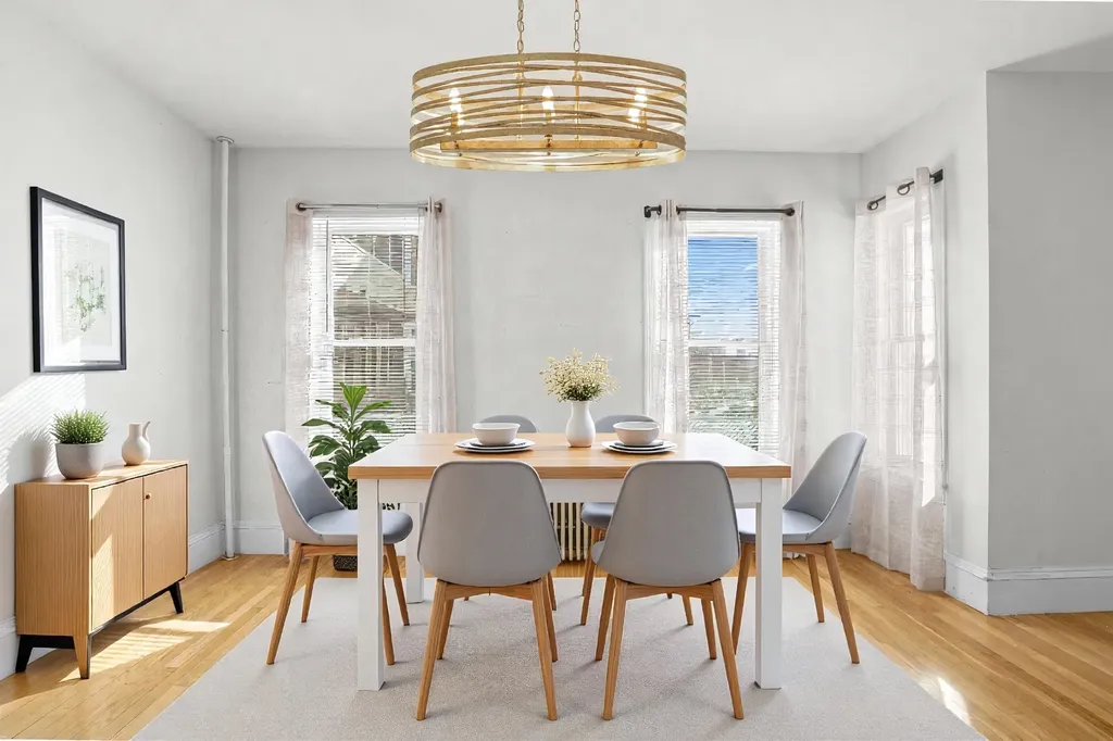 11 Charles Street Nashua NH 03064