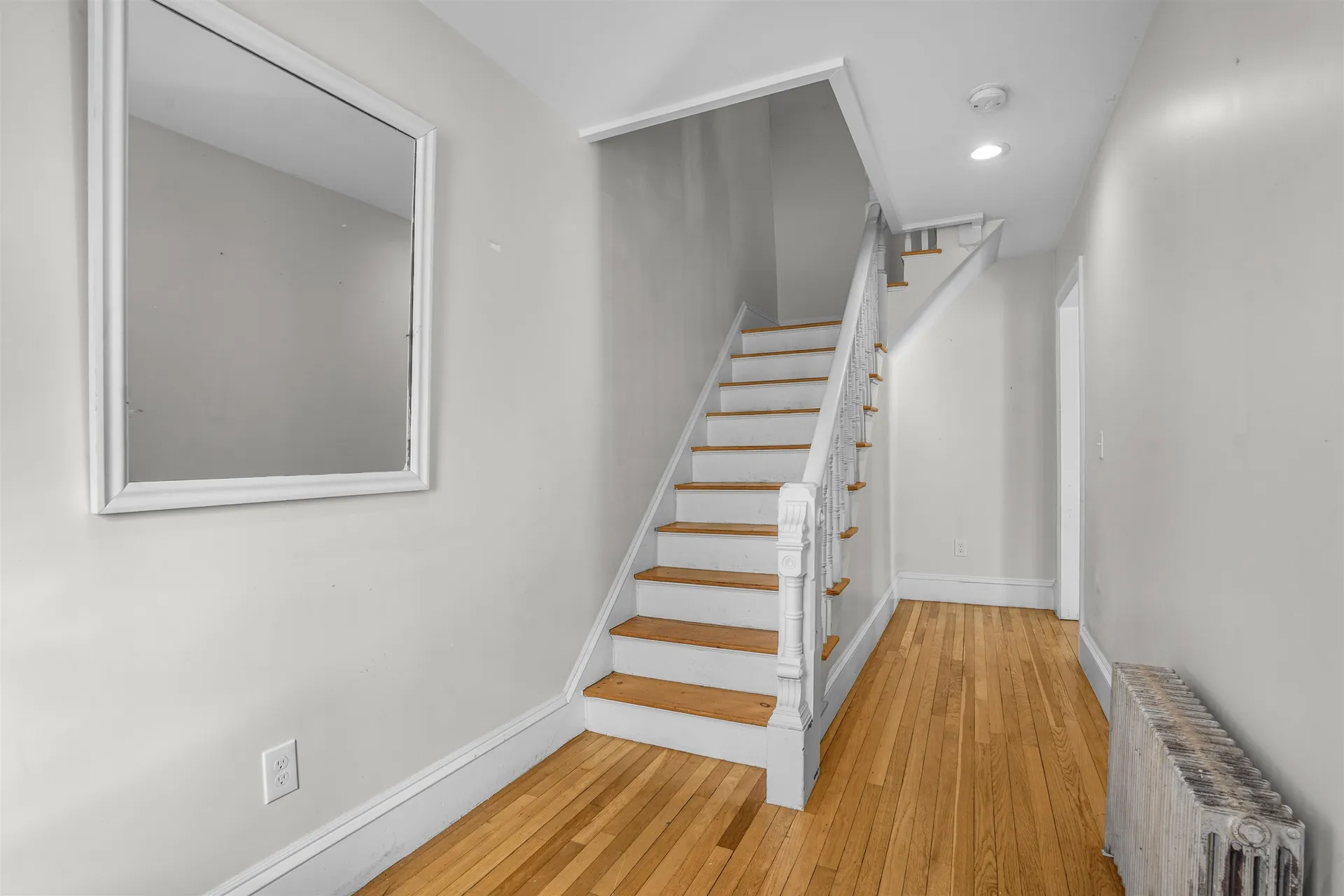 11 Charles Street Nashua NH 03064