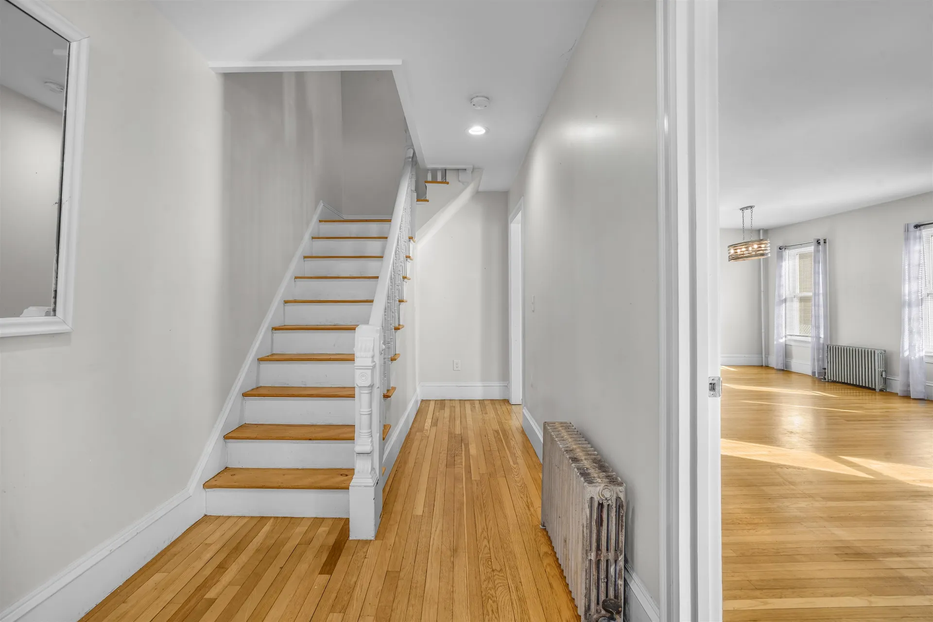 11 Charles Street Nashua NH 03064