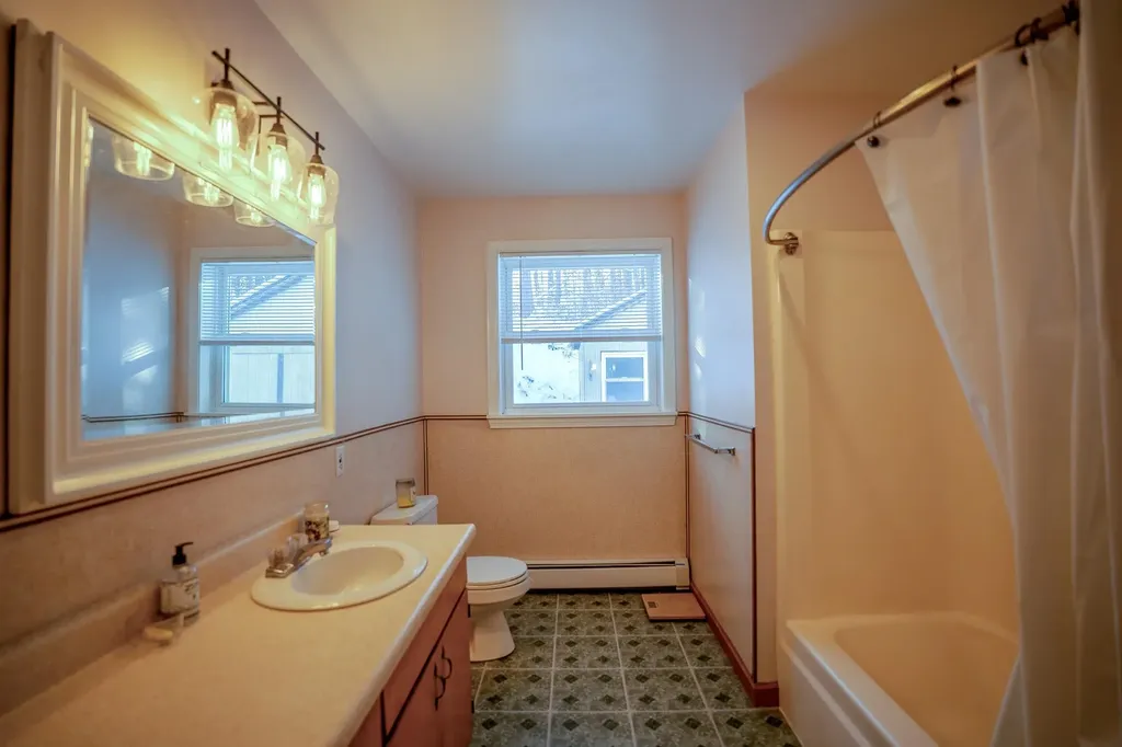 138 Pine Ridge Circle Lyndon VT 05851