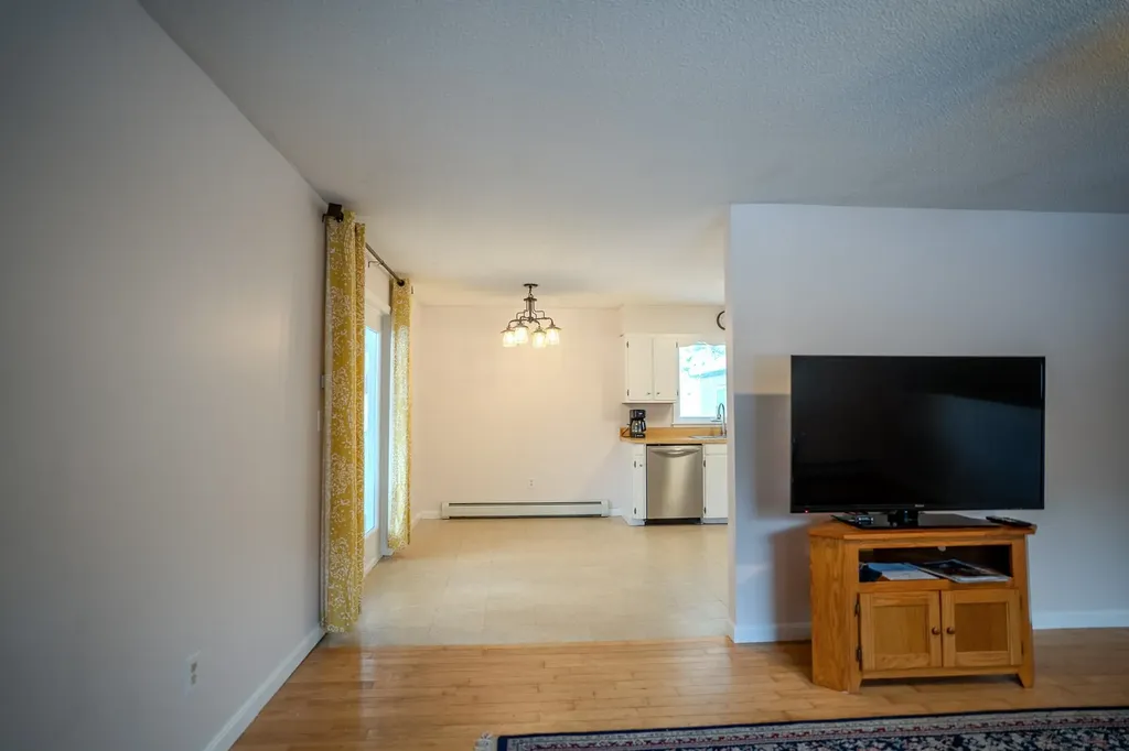 138 Pine Ridge Circle Lyndon VT 05851