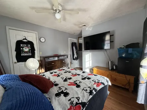 114 Chases Grove Road Derry NH 03038