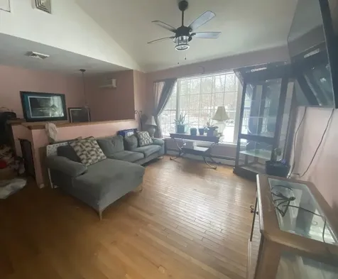 114 Chases Grove Road Derry NH 03038