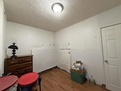 114 Chases Grove Road Derry NH 03038