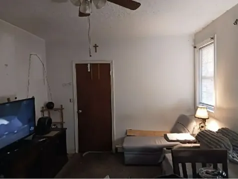 114 Chases Grove Road Derry NH 03038