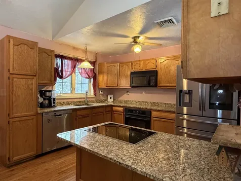 114 Chases Grove Road Derry NH 03038