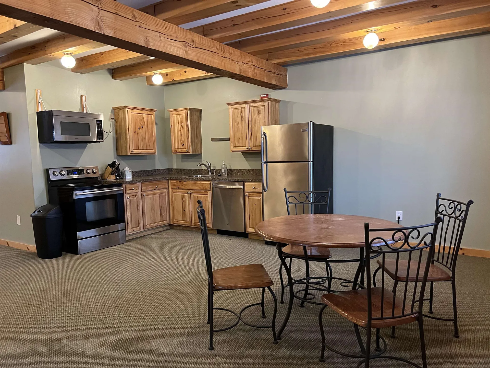 25 Southmayd Street Campton NH 03223