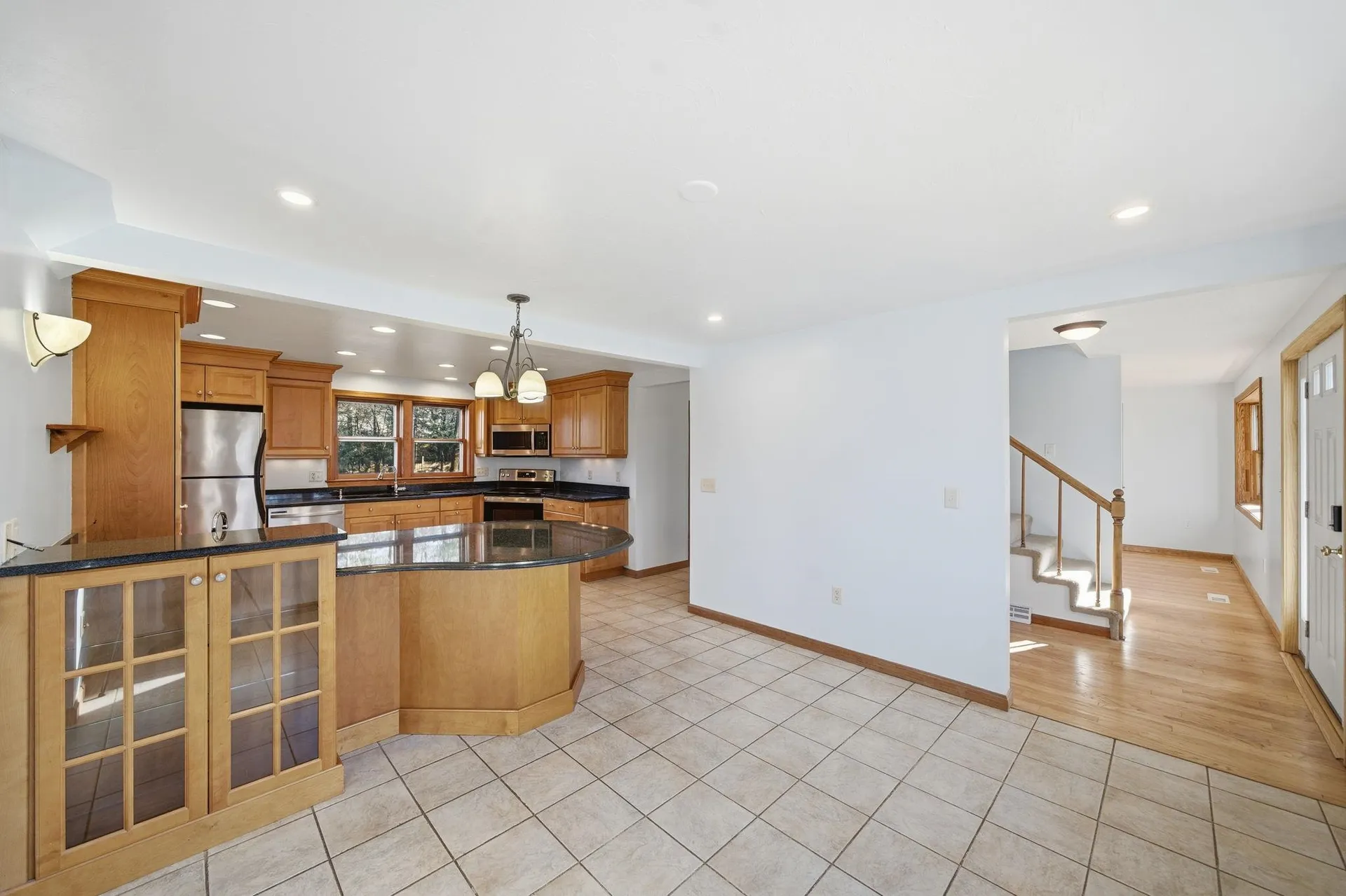 9 Byron Drive Nashua NH 03062