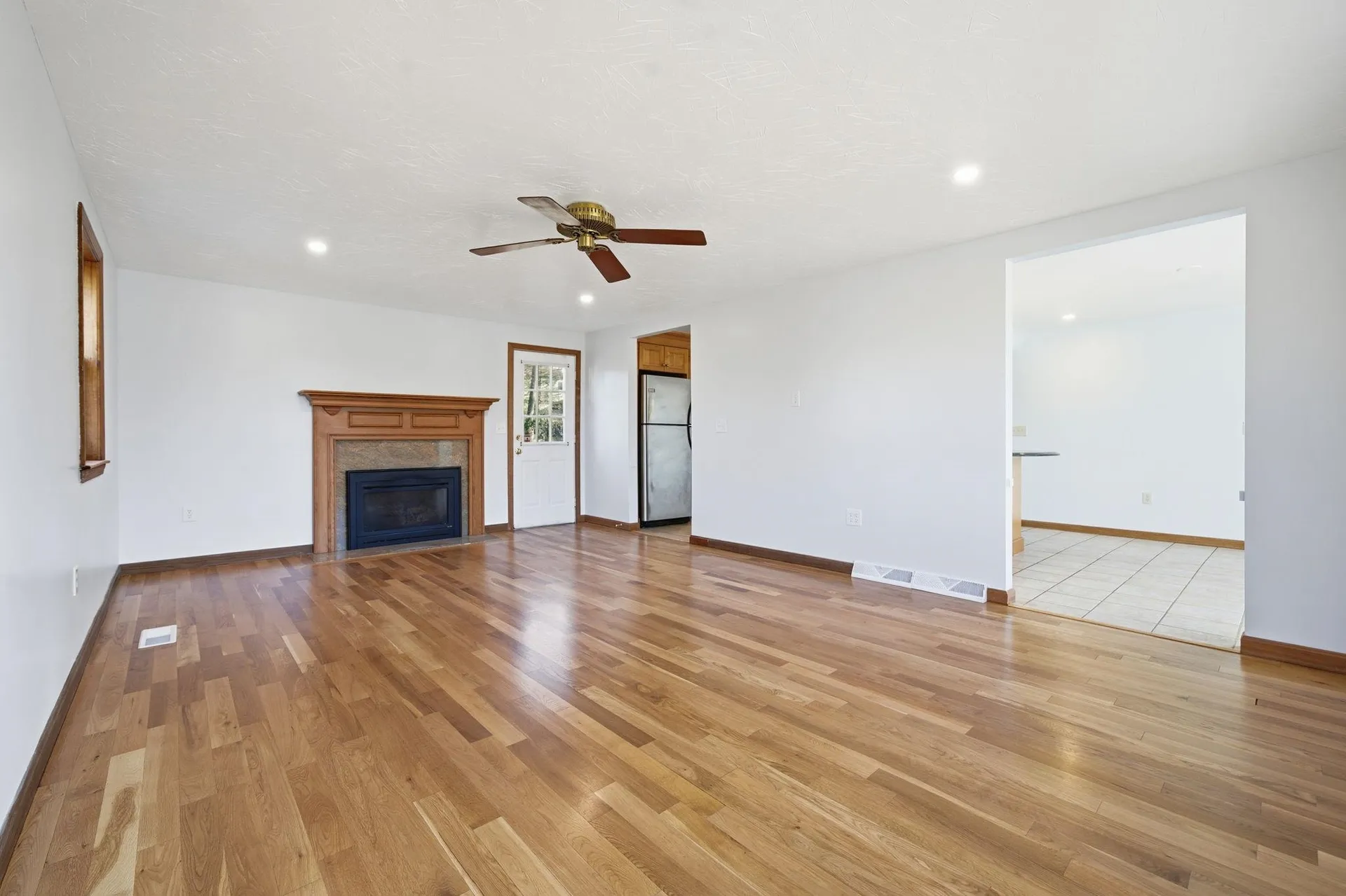 9 Byron Drive Nashua NH 03062