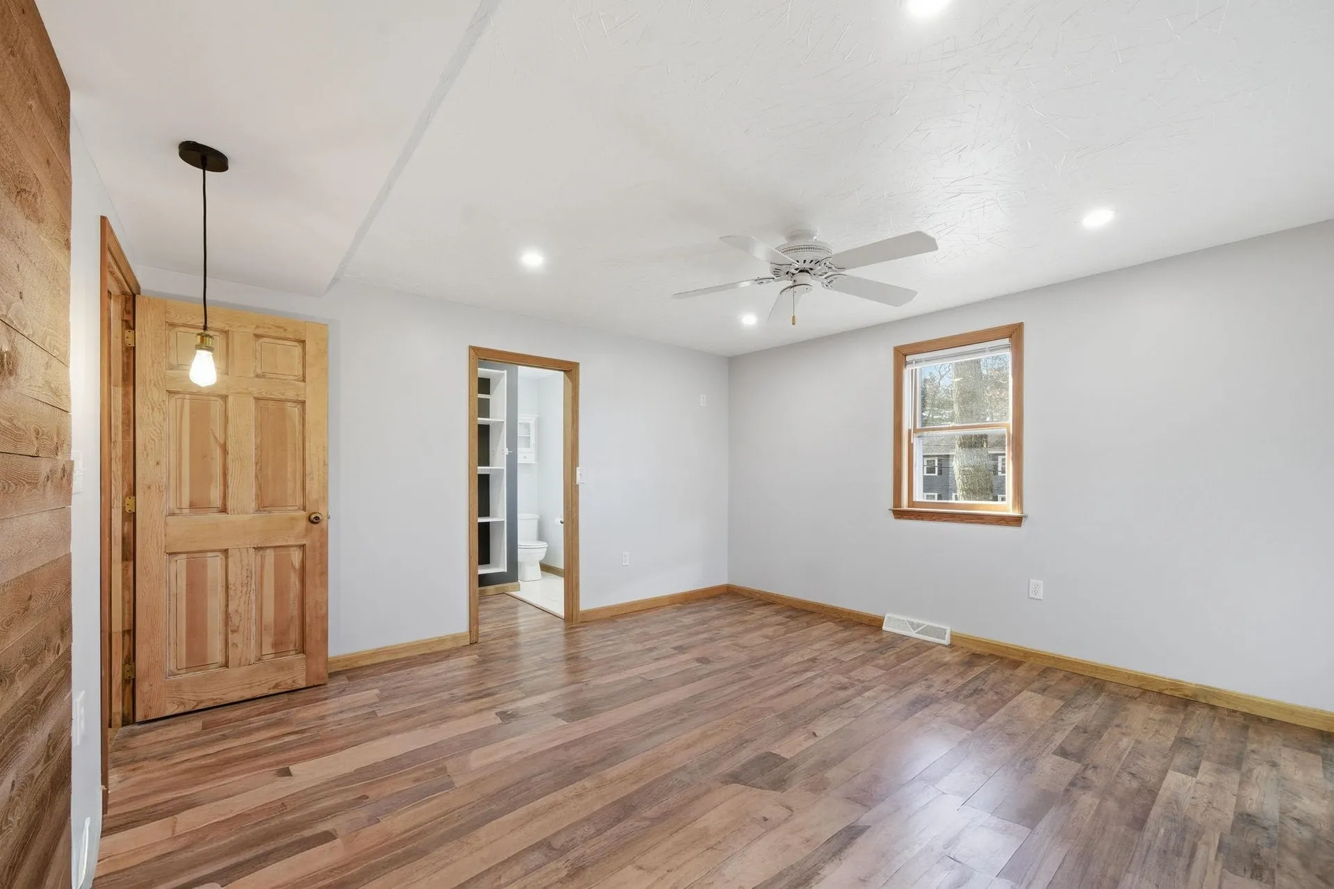 9 Byron Drive Nashua NH 03062