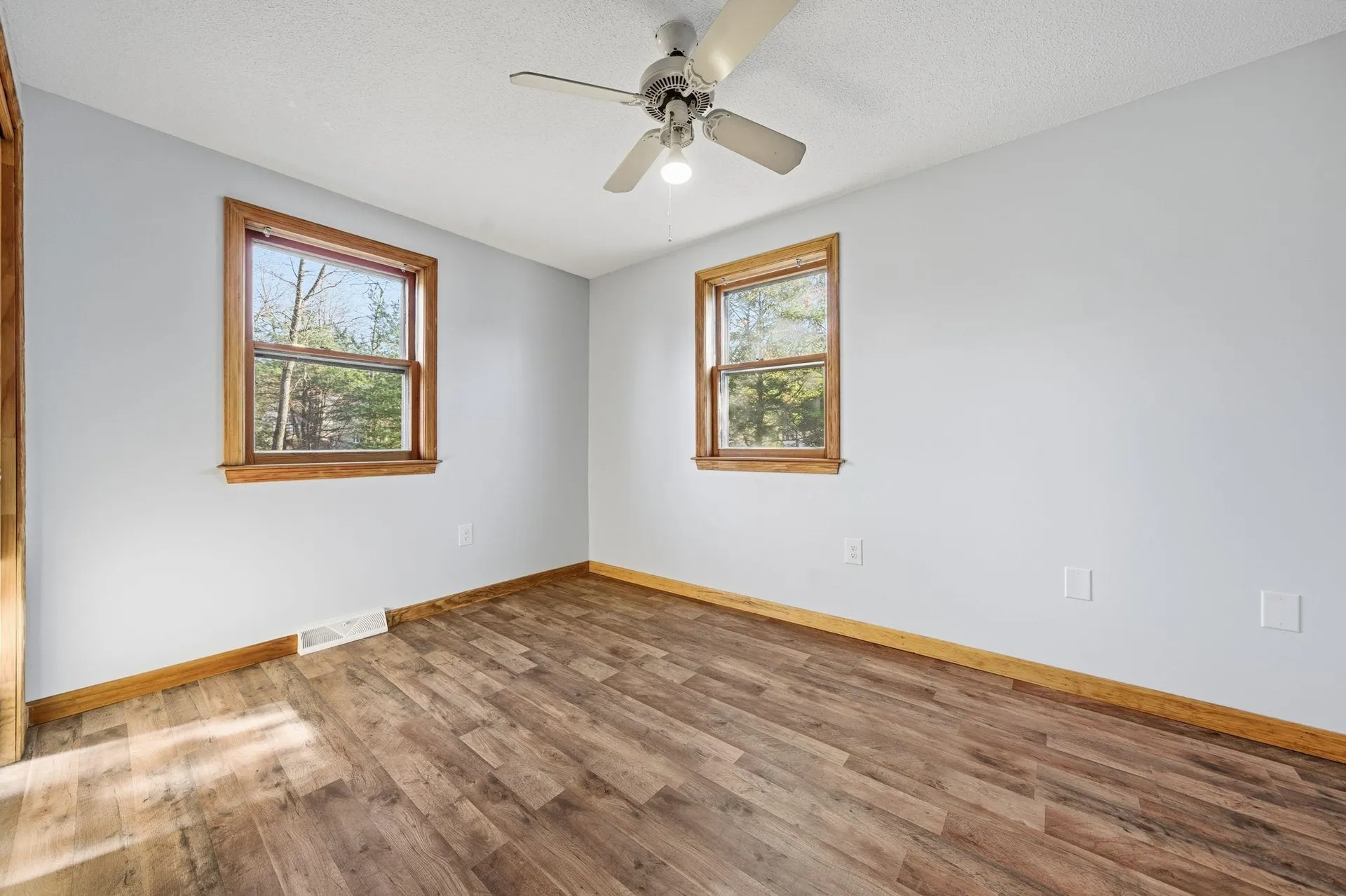 9 Byron Drive Nashua NH 03062