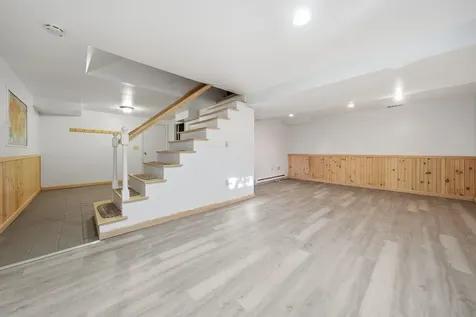 9 Byron Drive Nashua NH 03062