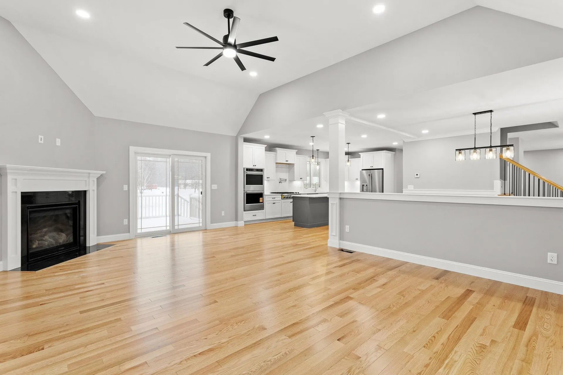 91 Raymond Road Auburn NH 03032