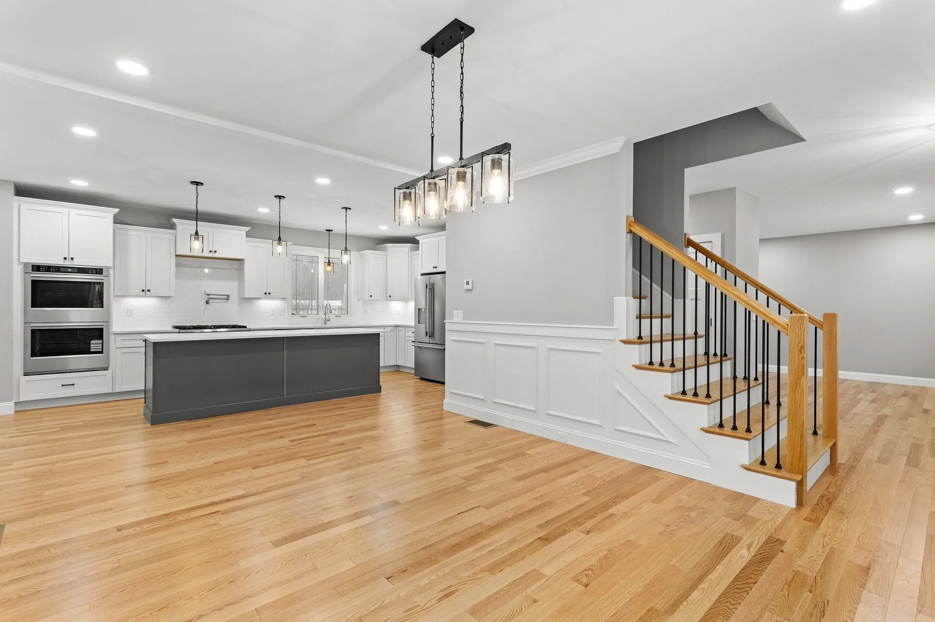 91 Raymond Road Auburn NH 03032