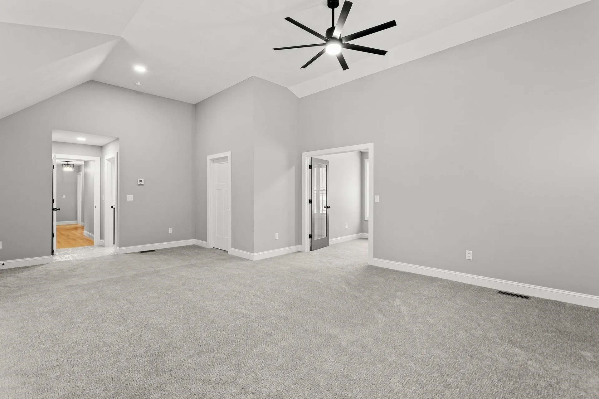 91 Raymond Road Auburn NH 03032