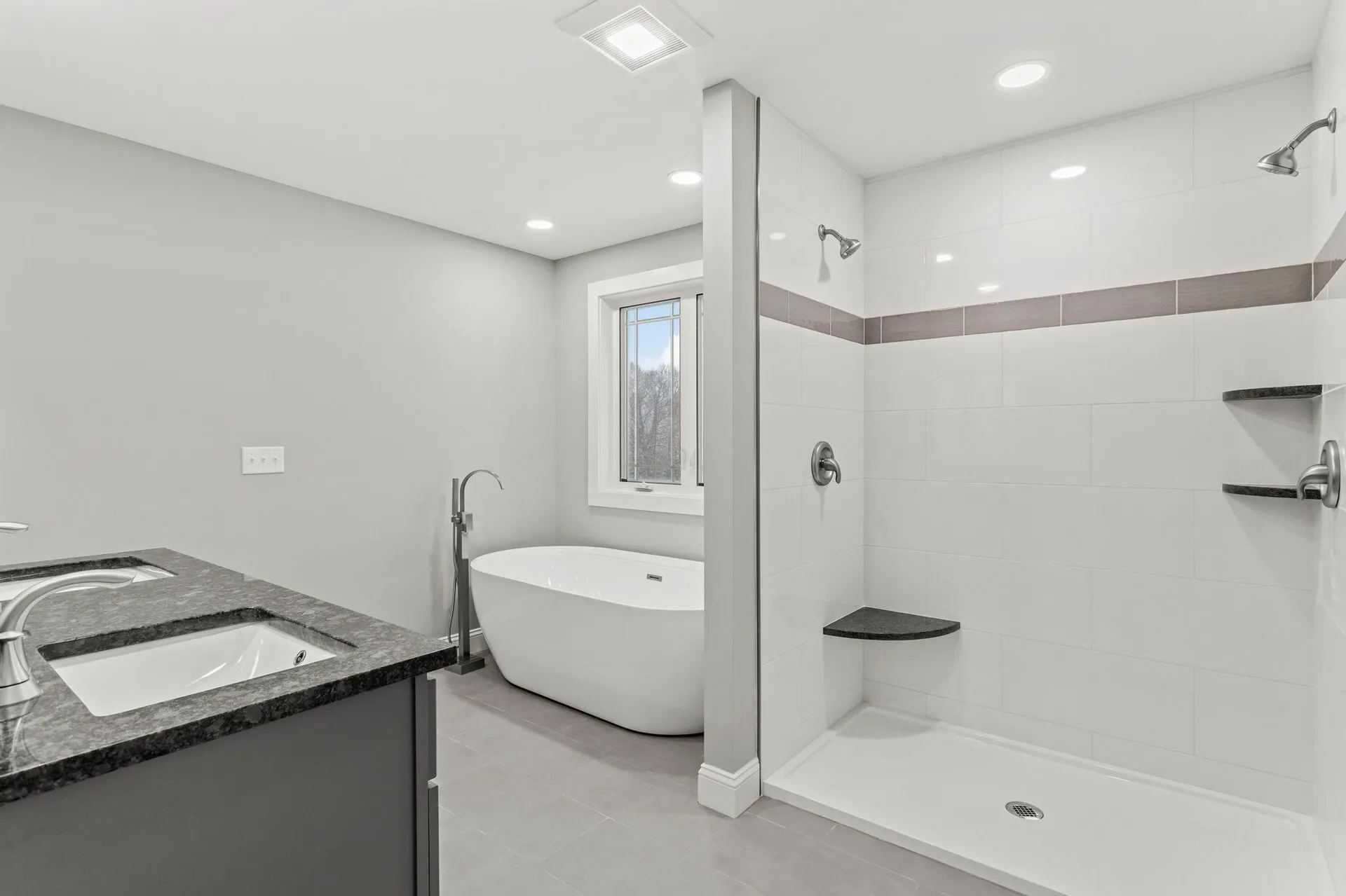 91 Raymond Road Auburn NH 03032