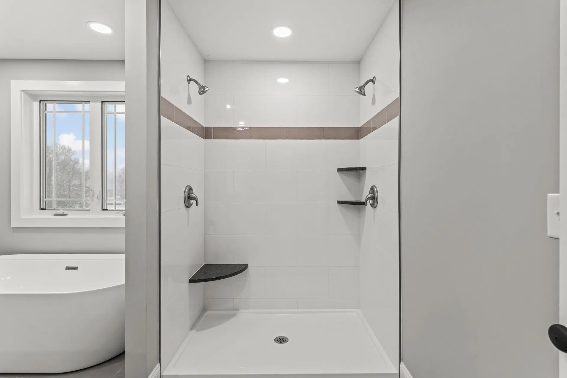 91 Raymond Road Auburn NH 03032