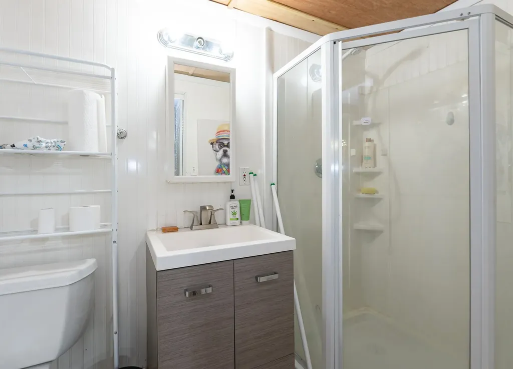 4 Sunset Drive Londonderry NH 03053