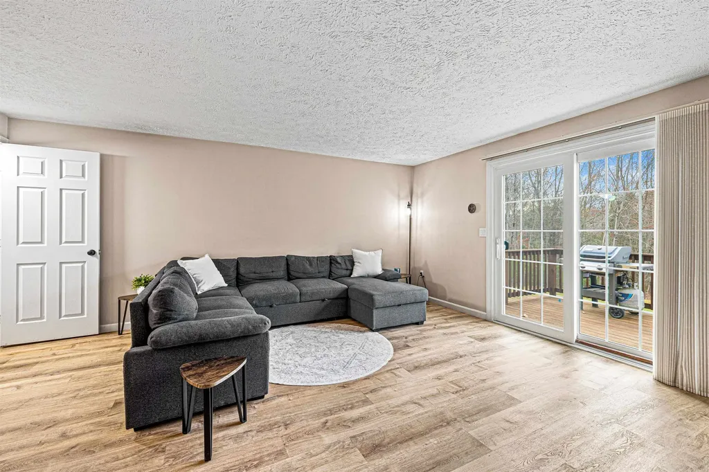 15 Culver Street Plaistow NH 03865