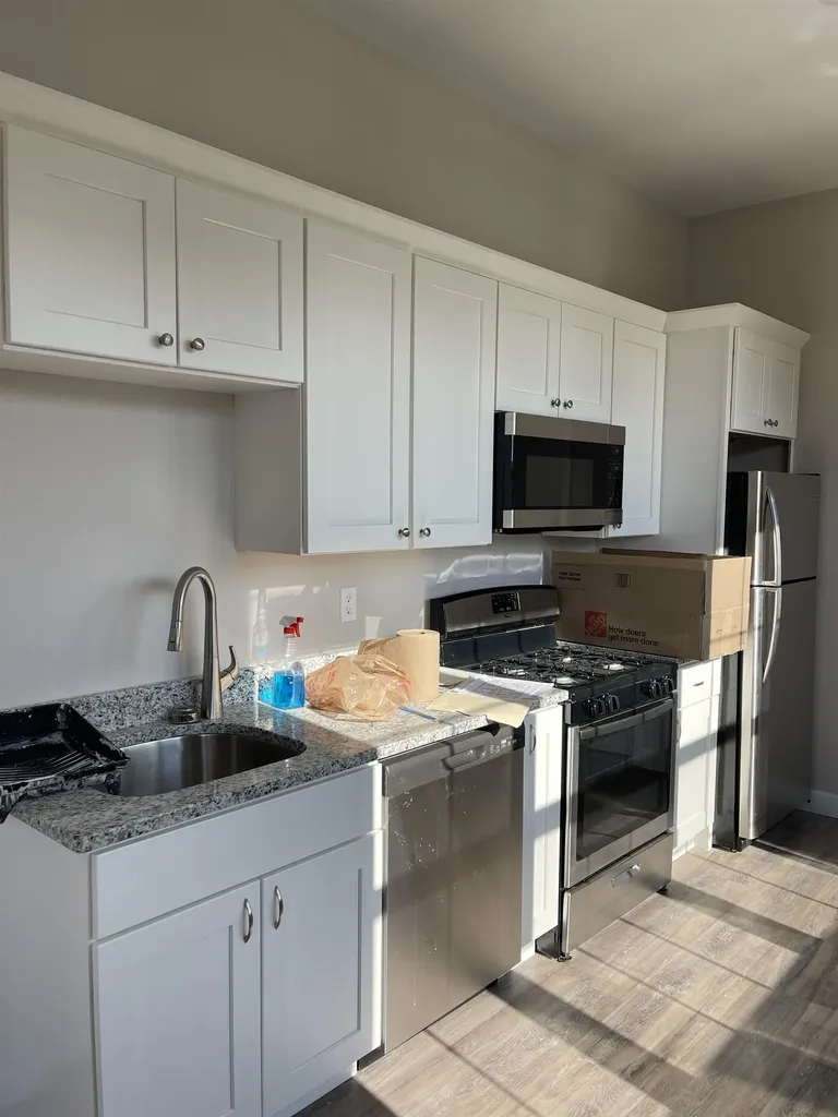 62 Lowell Street Manchester NH 03101