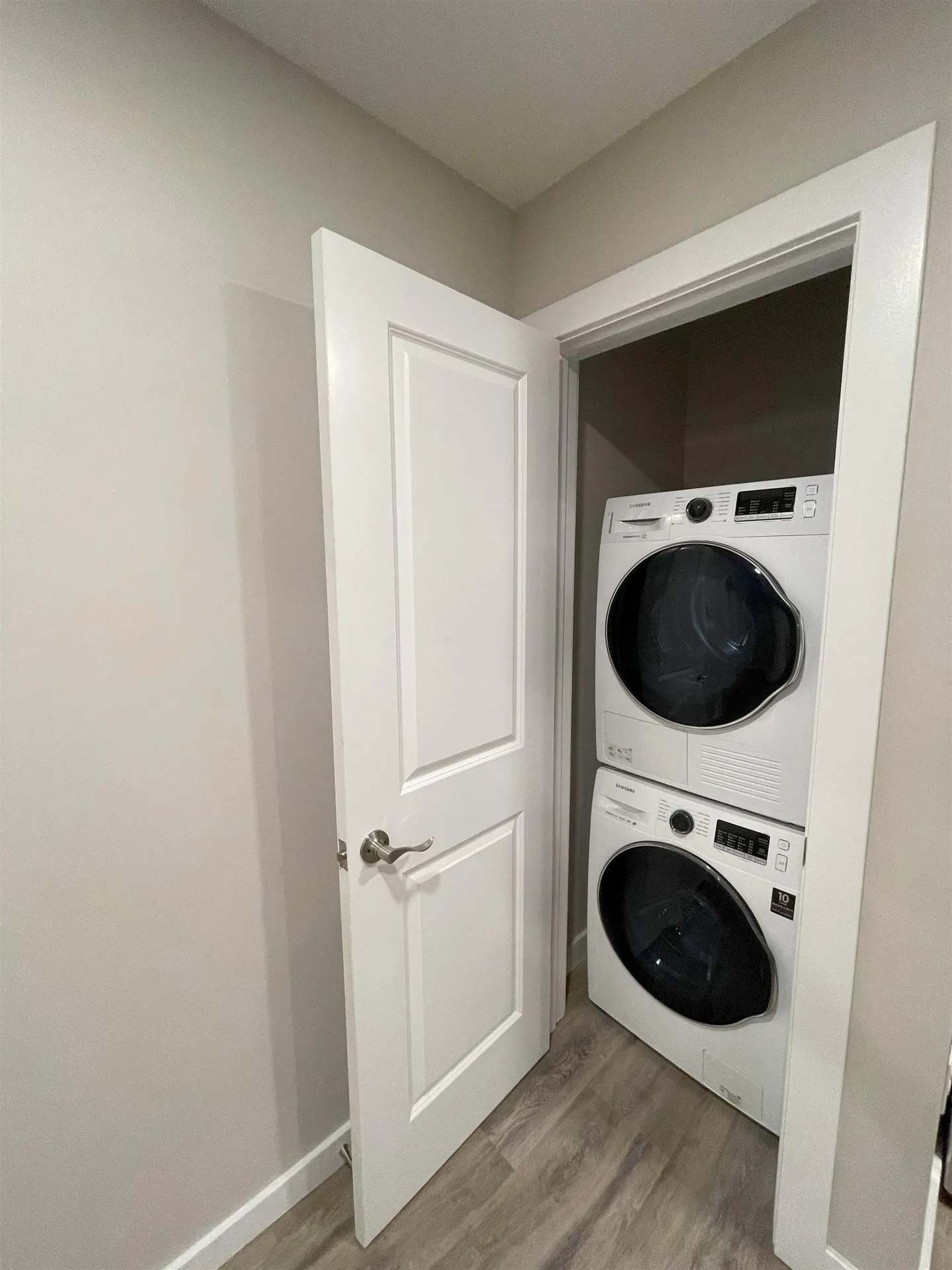 62 Lowell Street Manchester NH 03101