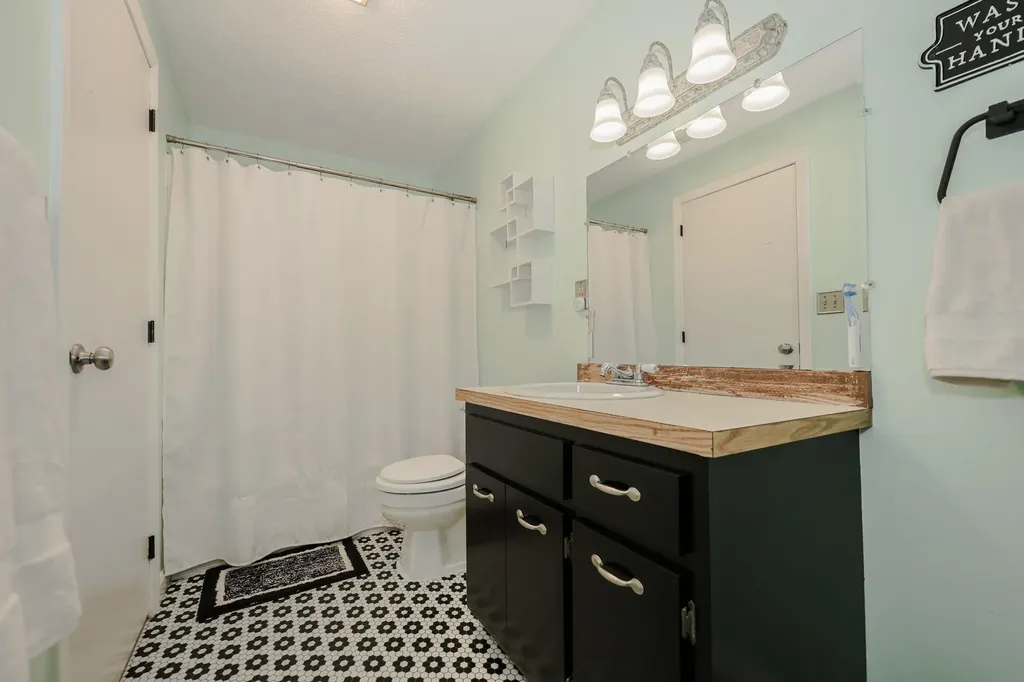 344 Elm Street Milford NH 03055