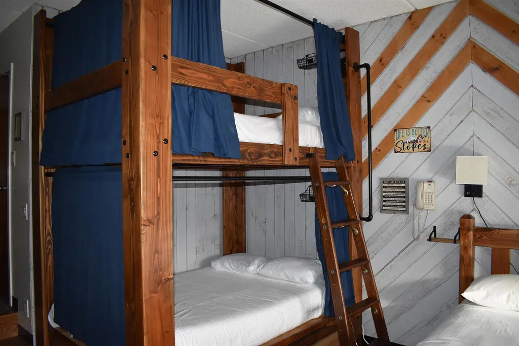 15 Hakone At Smugglers Notch Resort Cambridge VT 05464