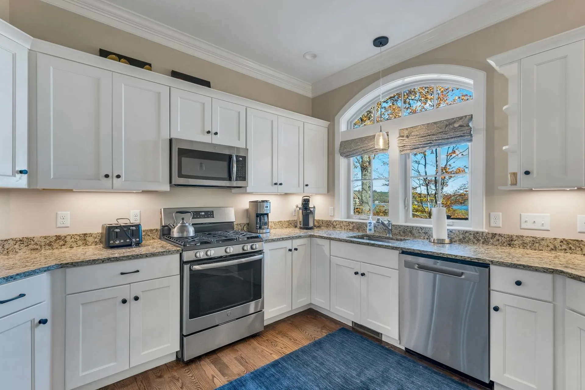 598 Scenic Road Laconia NH 03246