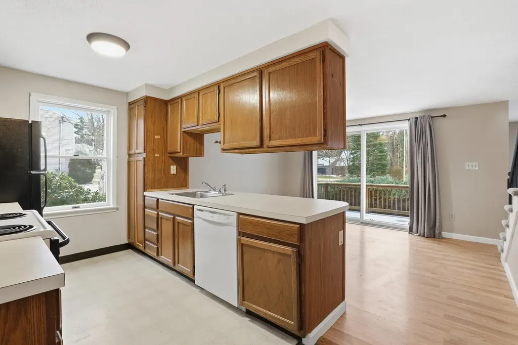 35 Fieldstone Estates Newmarket NH 03857