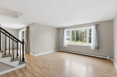 35 Fieldstone Estates Newmarket NH 03857