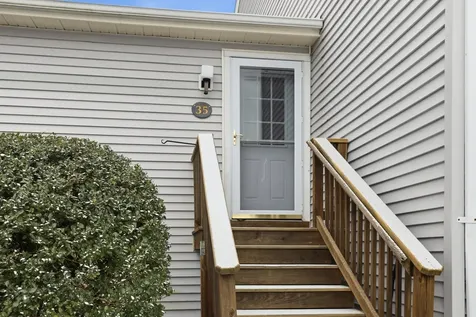 35 Fieldstone Estates Newmarket NH 03857