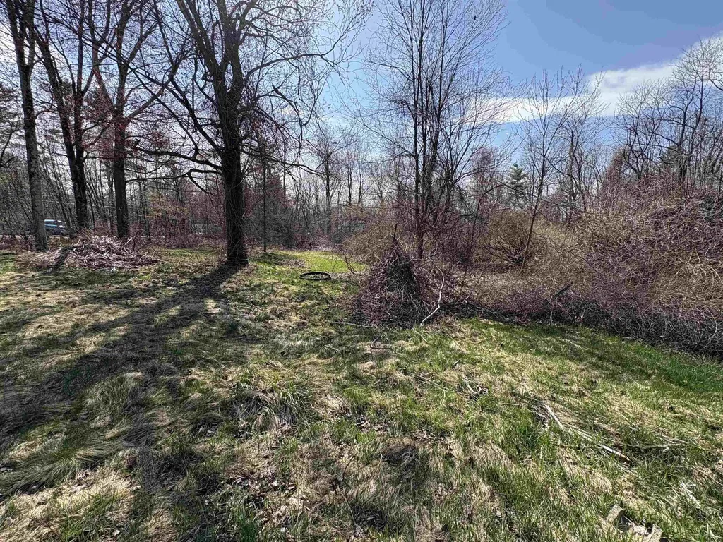 8 Tebbetts Road Rochester NH 03867