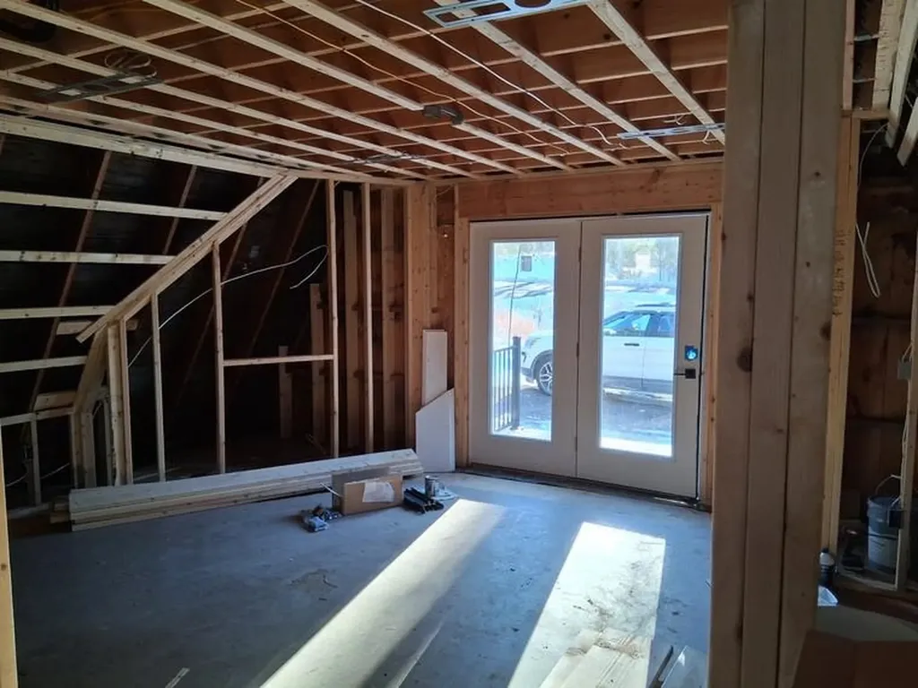 8 Tebbetts Road Rochester NH 03867