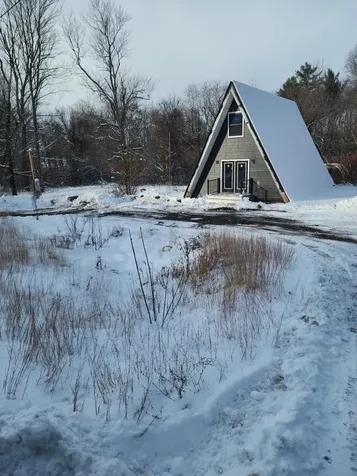 8 Tebbetts Road Rochester NH 03867