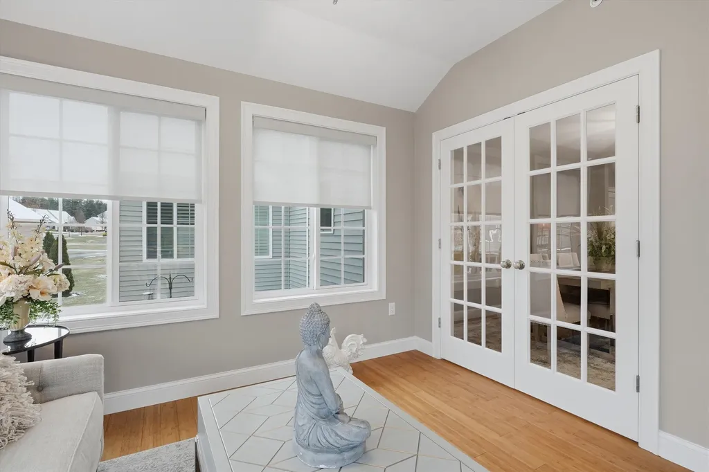 249 Villager Road Chester NH 03036